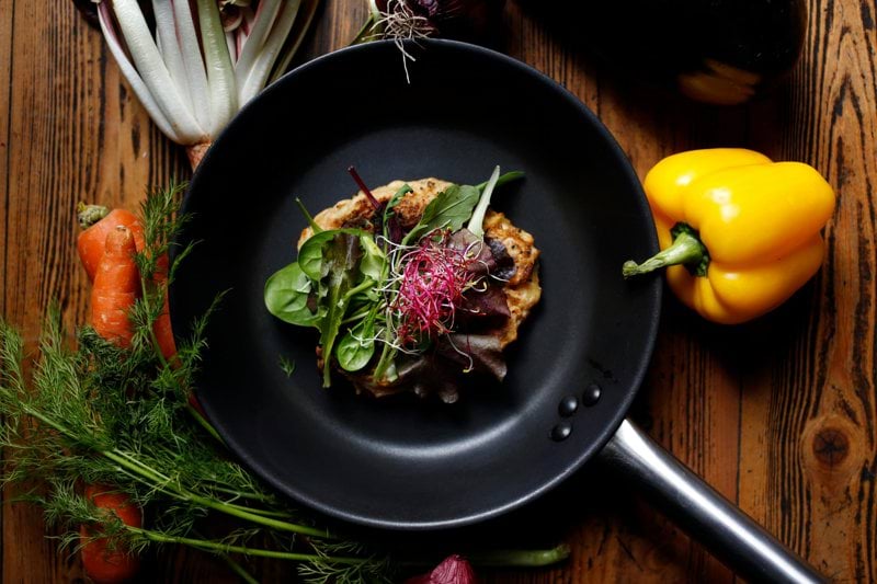 Chef de Partie - English Pub image