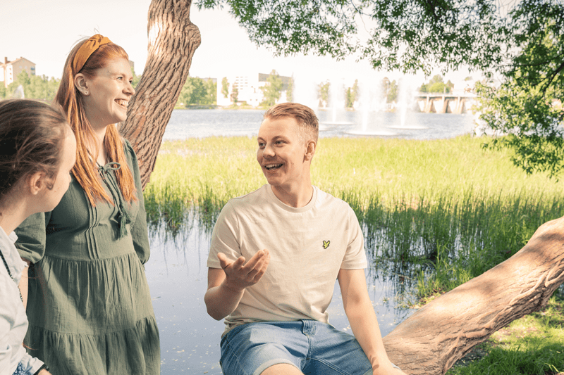 Erfaren miljöexpert / kokenut ympäristöasiantuntija image