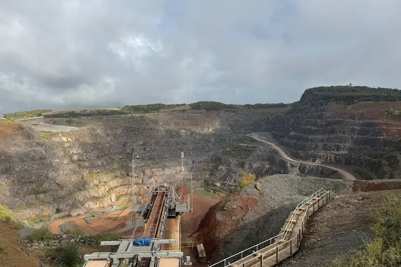 Quarry Operative image