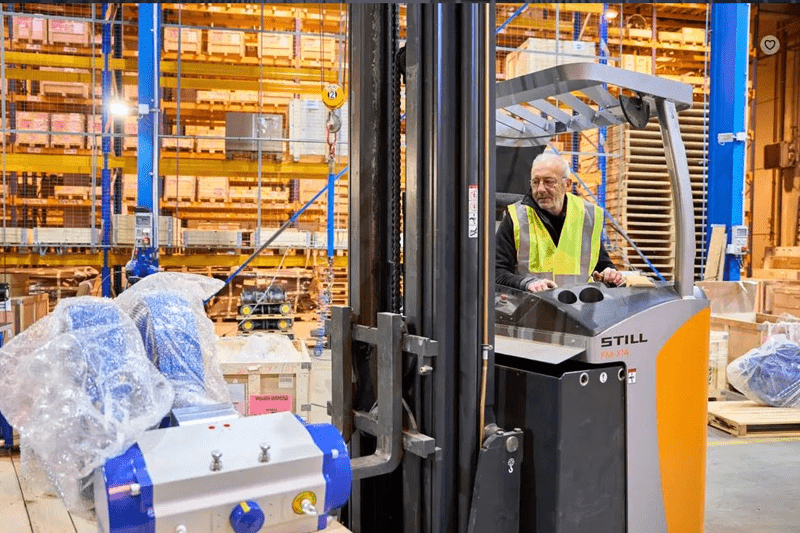 Magasinier cariste polyvalent H/F image