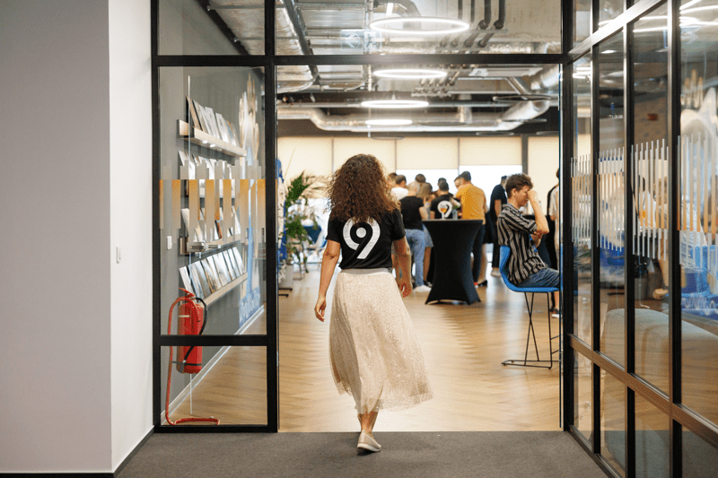 Associate Account Manager image