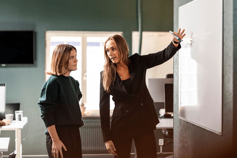 Credit Associate image