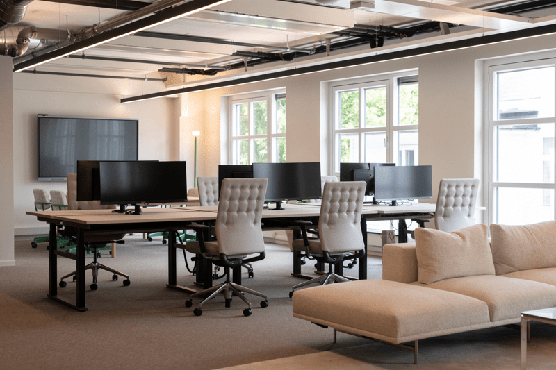 Montør Lindbak Interiør, avd Bodø image