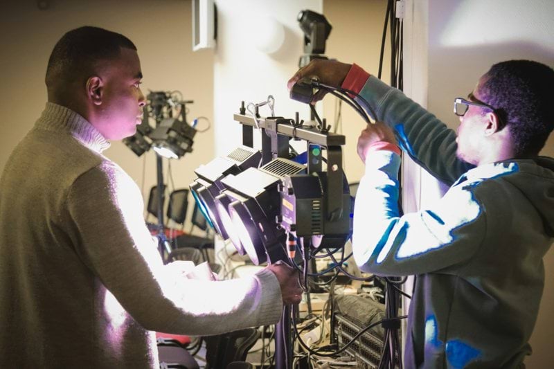 Light Technician - English - Bucharest image