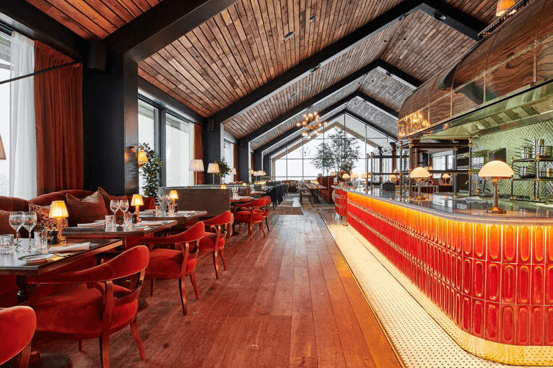 Head Waiter to Fýri Resort image