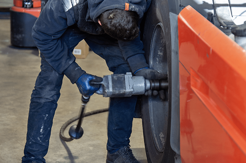 Technicien Monteur pneumatiques Poids Lourds H/F image