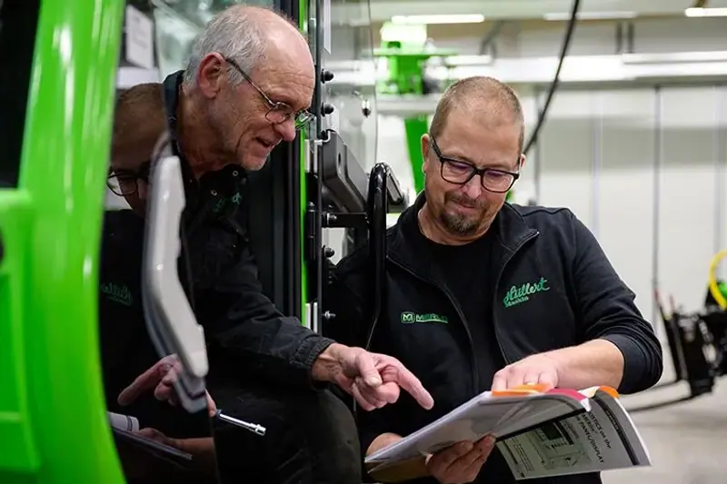 Tekniker till Västra Skåne för Merlo teleskoplastare och Jekko minikranar image