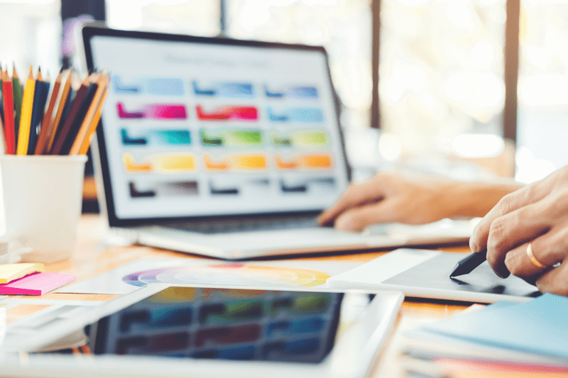 Grafisk designer image