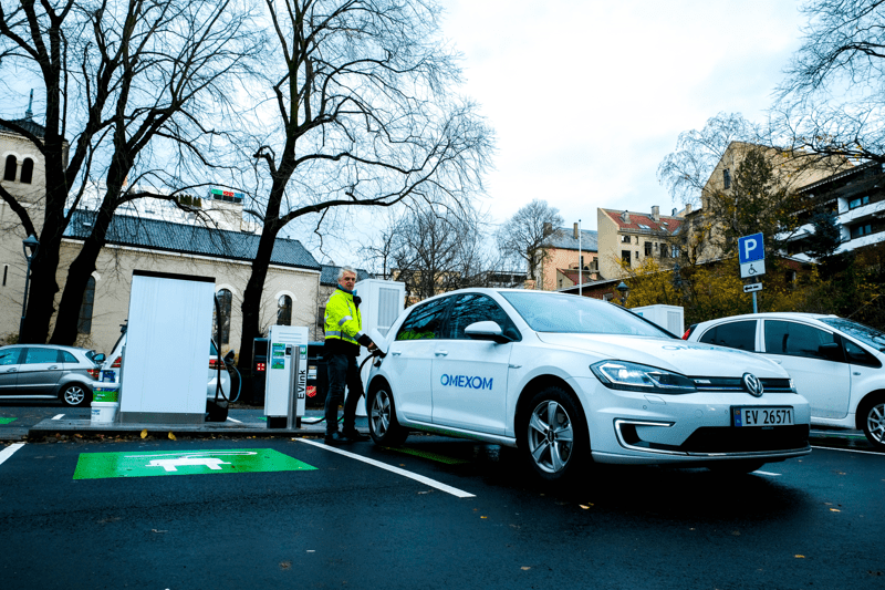 Exjobb: Strategisk Elektrifiering – Affärsnytta, Behov och Implementering image