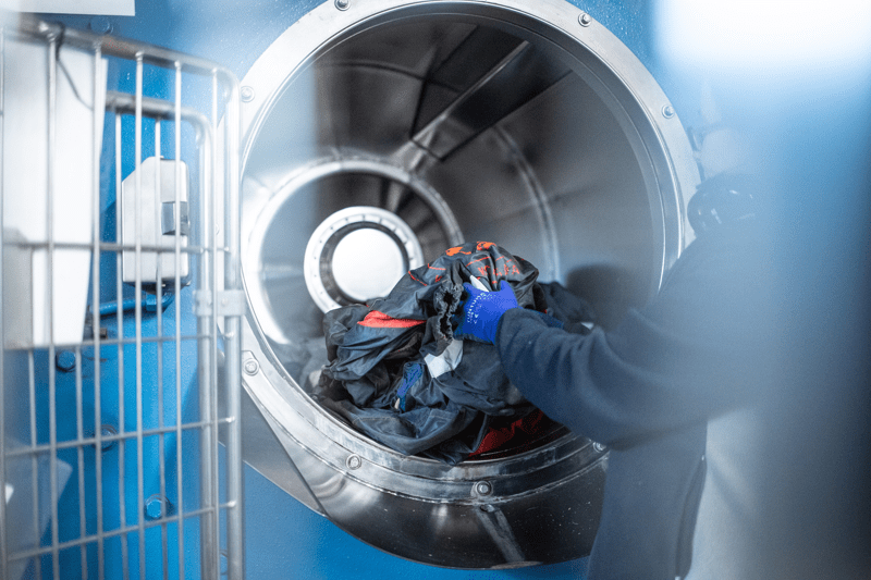 Tekstiilihuoltaja, Laatupesu Oy image