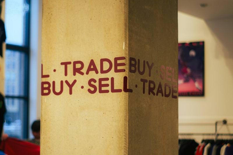 Trader US Stock Market image