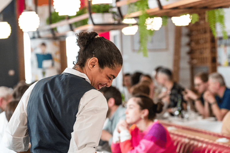 Commis de salle H/F image