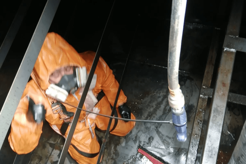 Fuel Engineer (Tank Cleaning & Confined Space) image