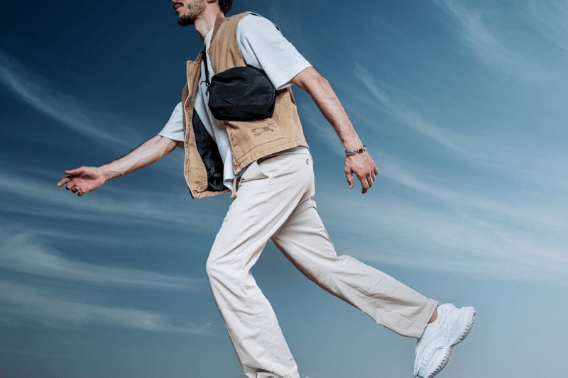 iOS Lead - Level Shoes image