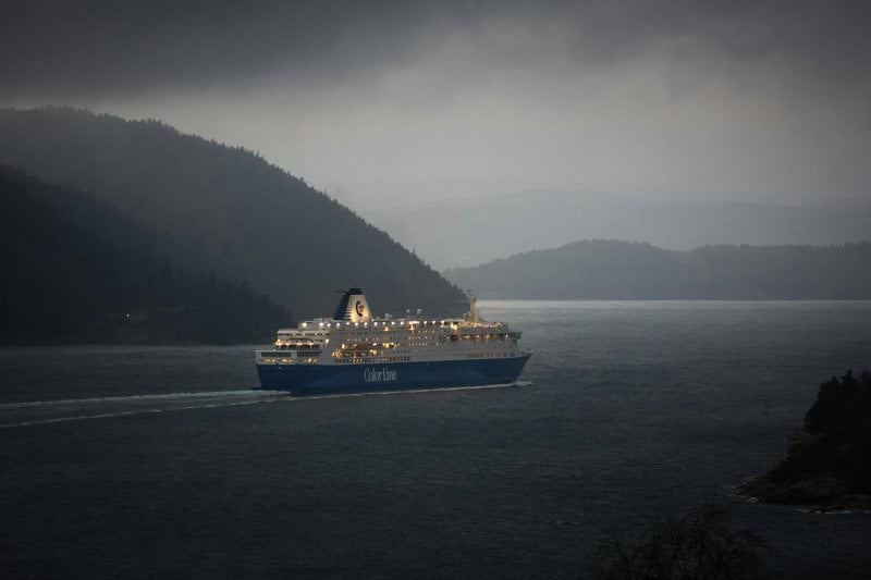 Høyvoltsmontør med serviceoppdrag image