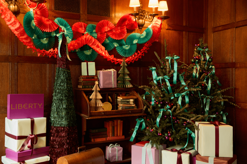 Christmas Sales Associate (37.5 hours) image