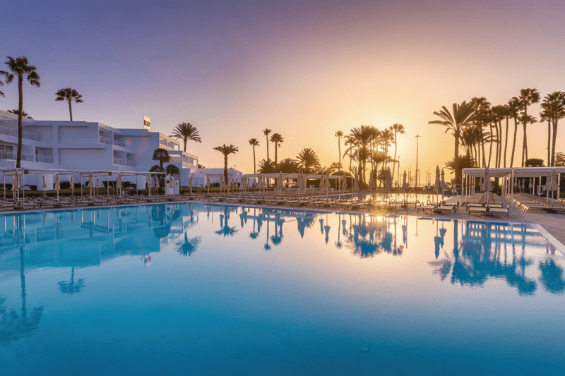PISCINER@ image