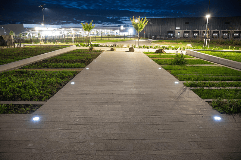 Responsable de Especificación – Soluciones de Iluminación Solar Arquitectónica (H/M) image