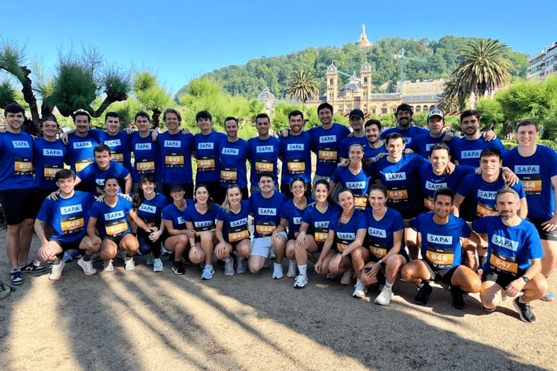 Déjanos tu CV image