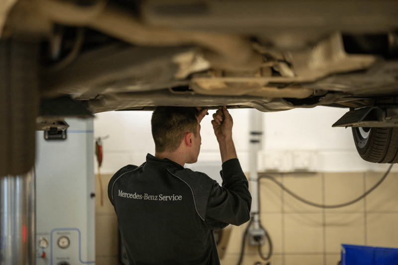 Mécanicien(ne) Véhicules Utilitaires image