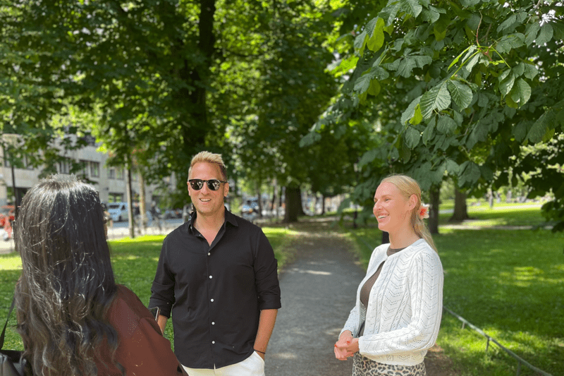 AI Information Architect Consultant image