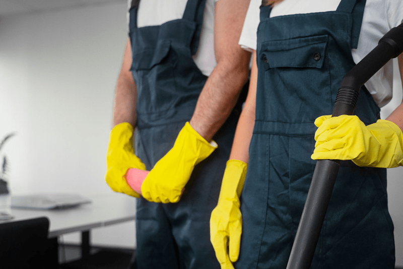 Personal de Limpieza (experiencia en Hoteles / Residencias) image