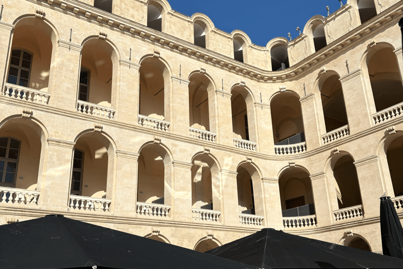 Chef de Rang H/F - Brasserie les Fenêtres - CDD image