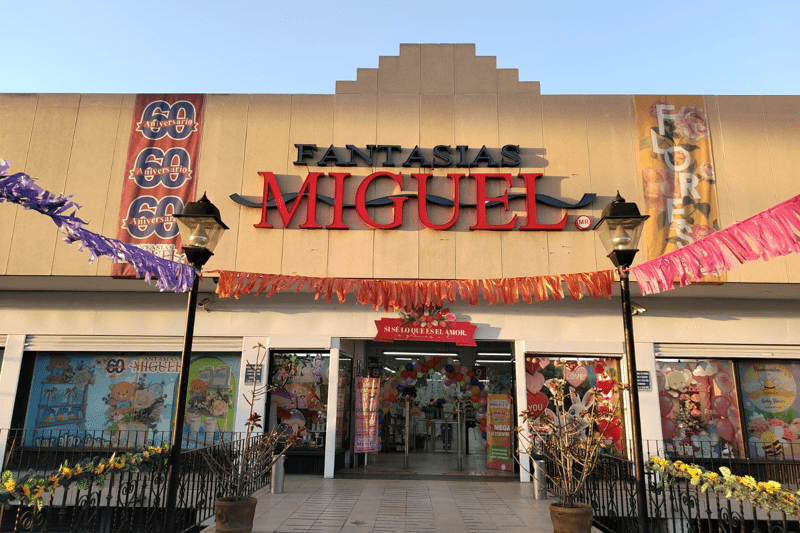 Especialista Jr. en Compras Internacionales y Comercio Aduanero image