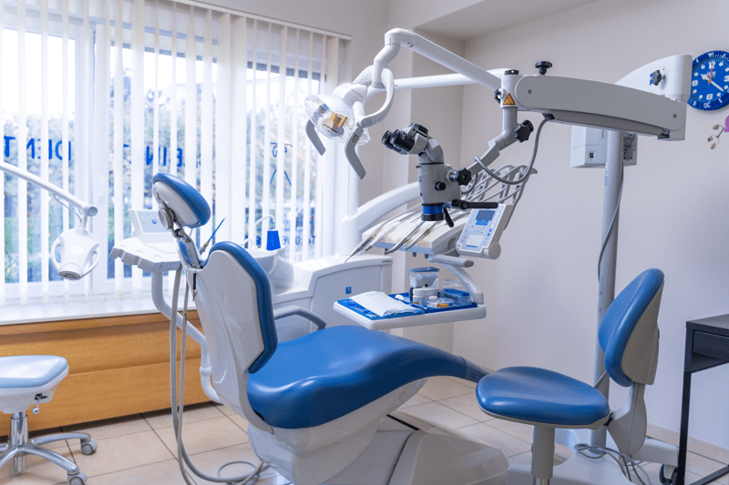 Dentius Etterbeek | Assistant.e dentaire (30h/semaine) - CDR image