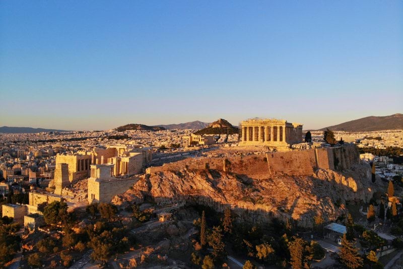 Customer Expert for Leader in Photography and Imaging - Spanish - Remote Athens image