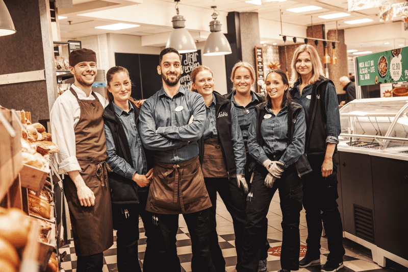 Servis/Köksbiträde till Petite Sabis i Fältöversten image