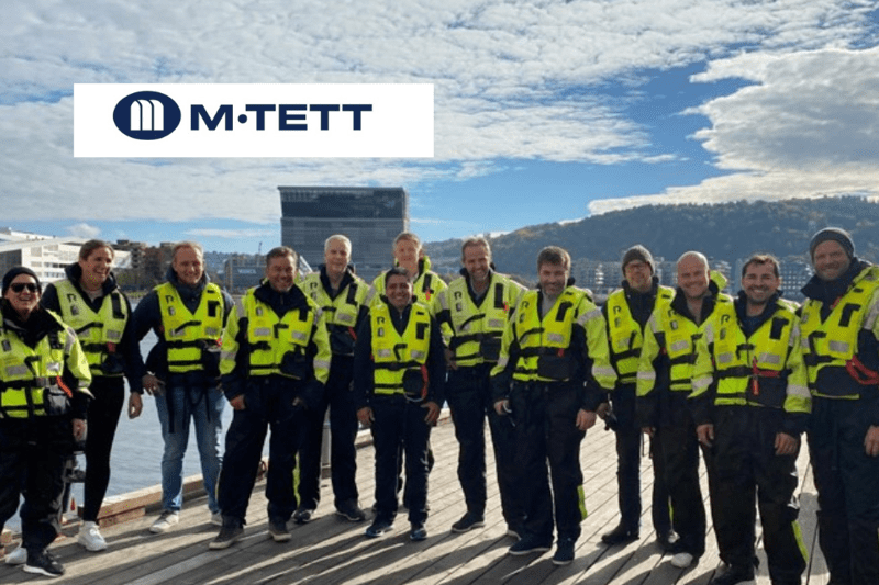 Tømrer? Flislegger? Byggmester? Takstmann? Prosjektleder? - Vi trenger deg som vår nye Våtromstekniker image