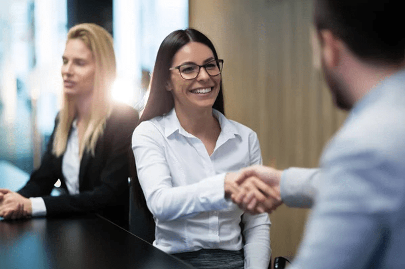 Chargé de Relation Client (H/F) image