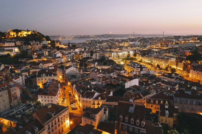 Nederlandse Betaalspecialist in Lissabon image