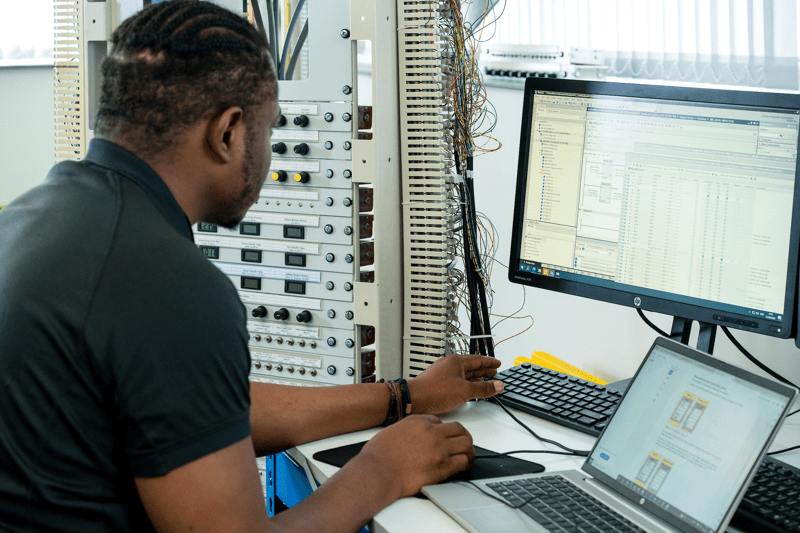 Service and Support Engineer image