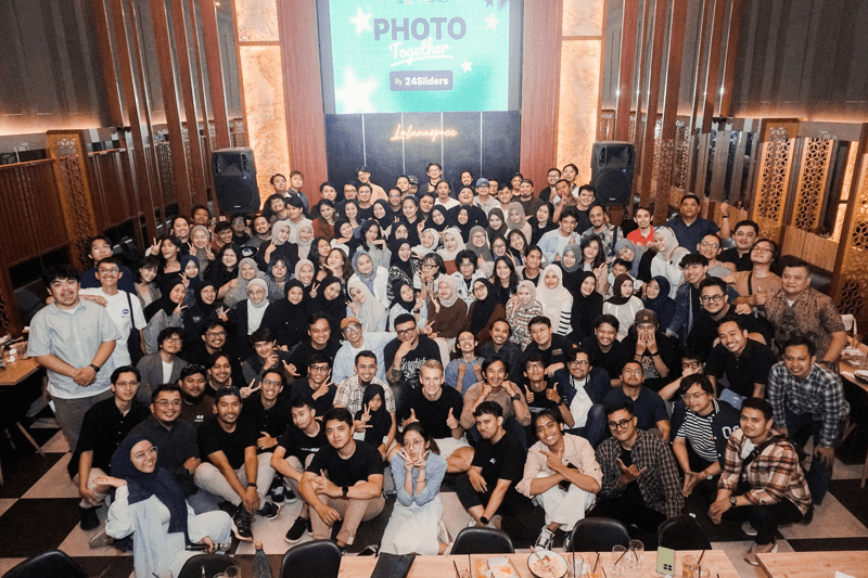 People Experience Intern image