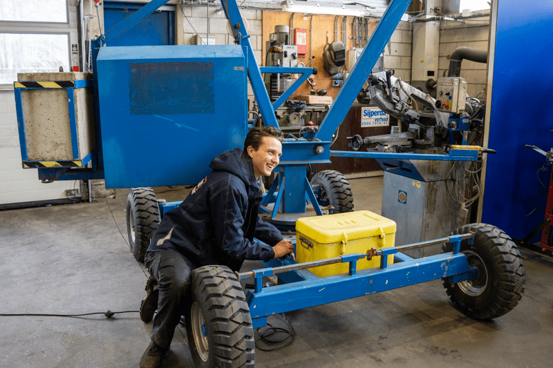 Monteur Technische Dienst image