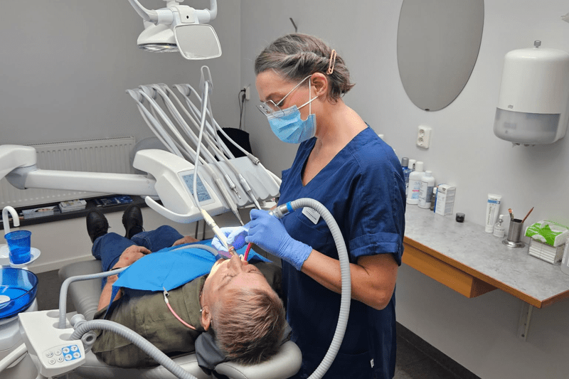 Tandhygienist - Smile Vänersborg image