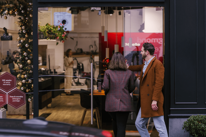 Sales Advisor Miele Experience Center <Locatie> image