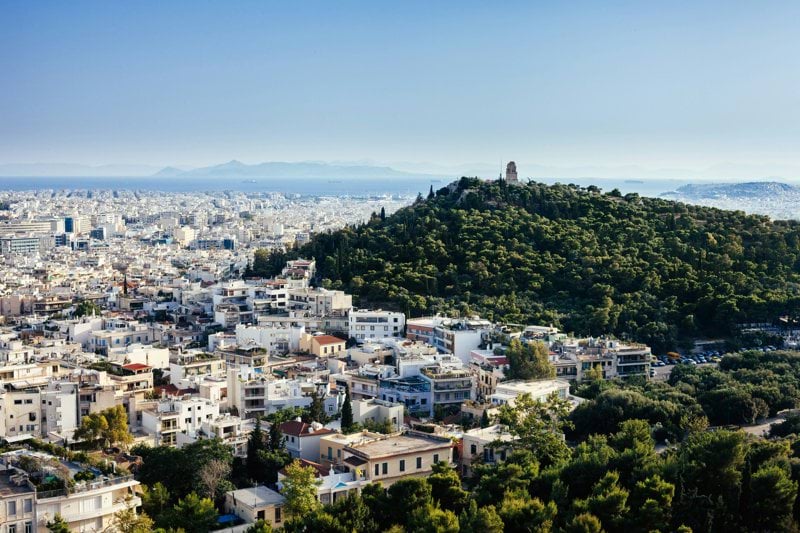 Customer Experts for World’s Top Jewellery - German - Remote in Greece image