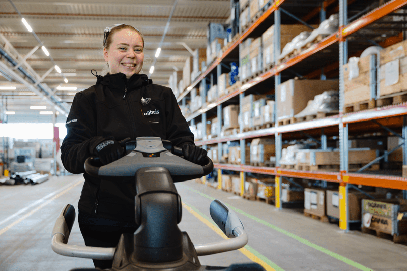 Magazijnmedewerker image