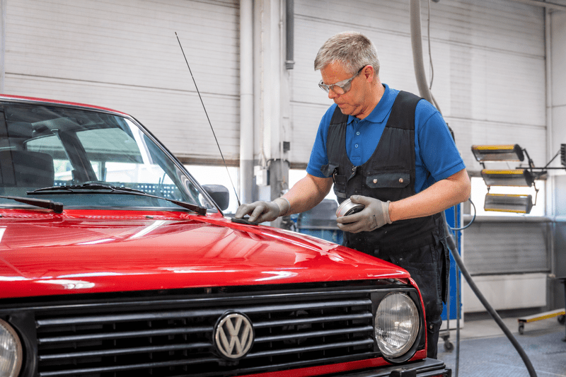 Autofiksari, Pörhön Autoliike image