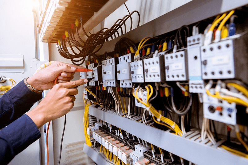 Electrical Engineer image