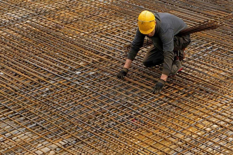 Steel fixer image