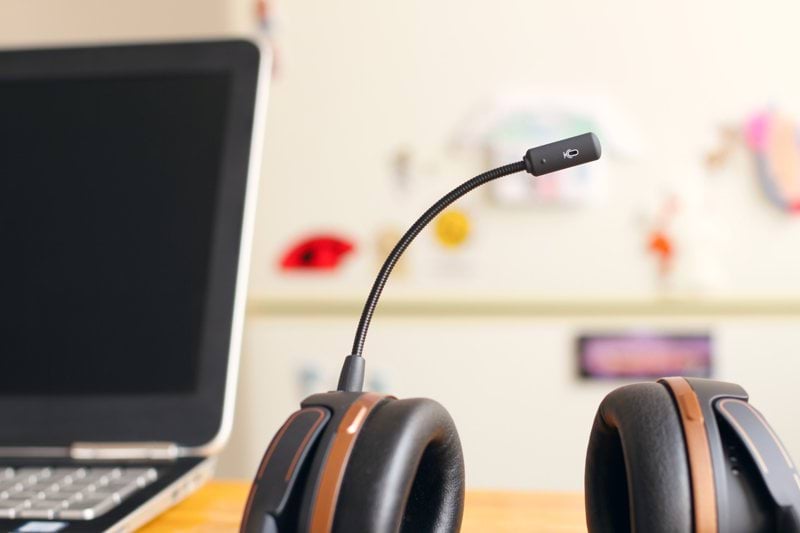 Atención al Cliente con Idiomas - Portugués image