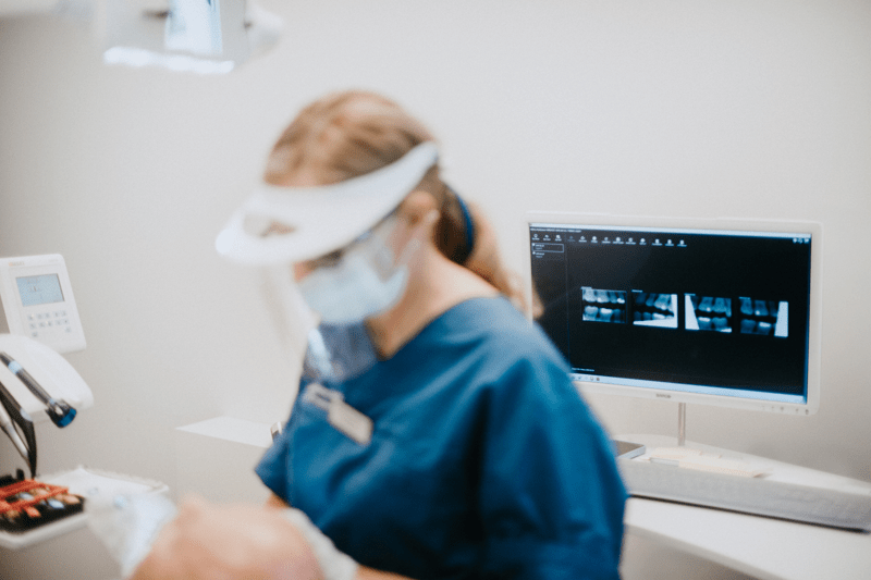 Tandläkare sökes till familjär klinik i Trångsund! image