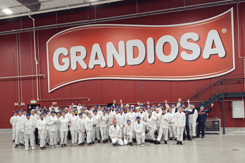 Ferievikarer på Grandiosa fabrikken image