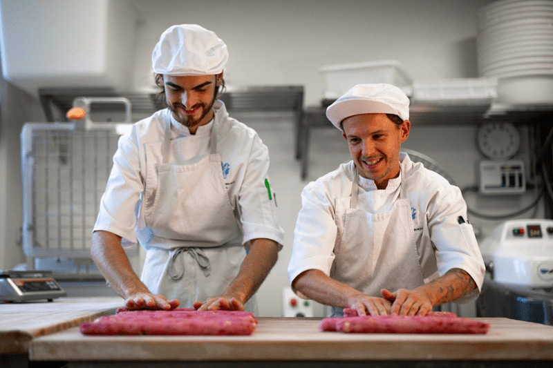 Chef(fe) de partie pâtisserie image
