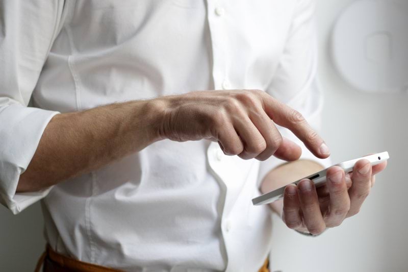 Senior Mobile App developer image