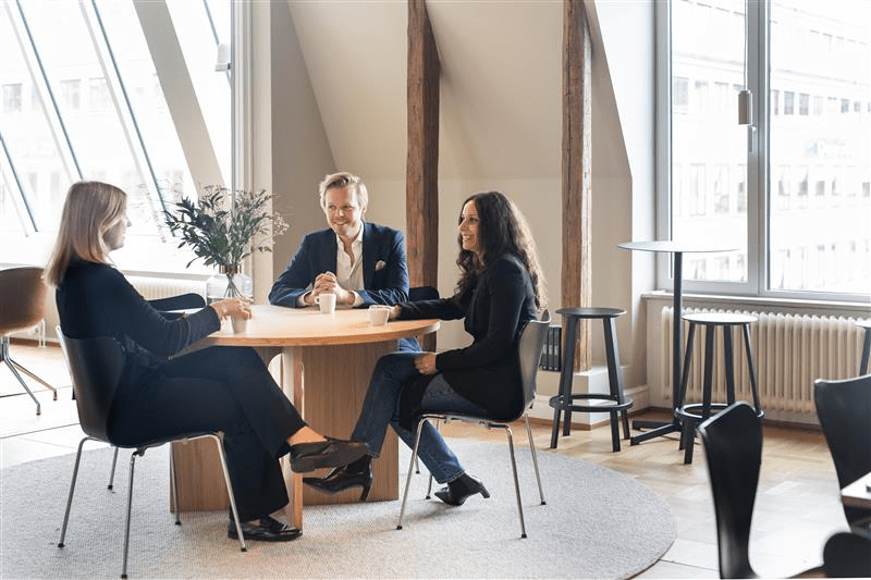 Unsolicited Application image